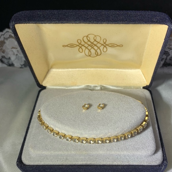 Gold Tone CZ  Bracelet with Stud Earrings - Picture 3 of 3